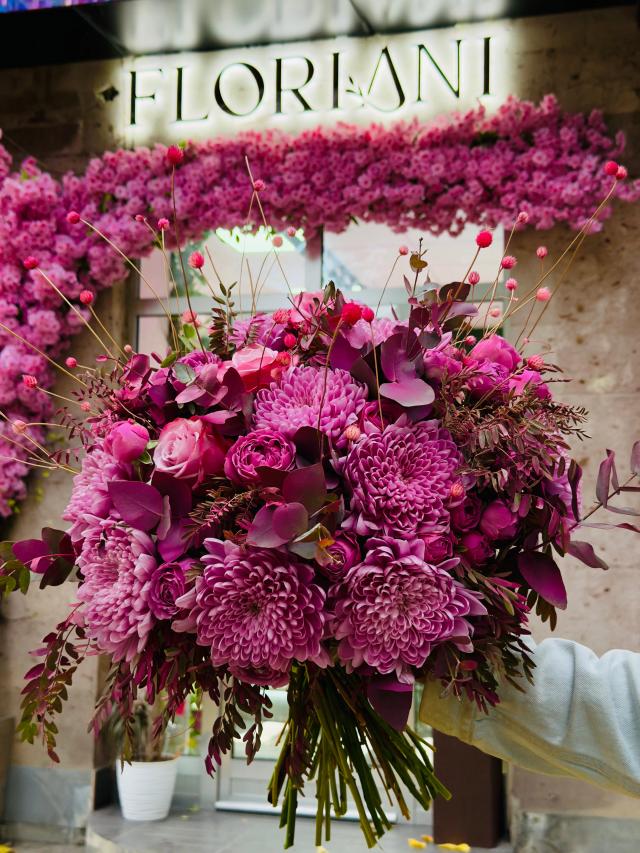 Elegant bouquet of pink | ծաղիկներ, ծաղկեպսակներ, բույսեր - առաքում Երևան