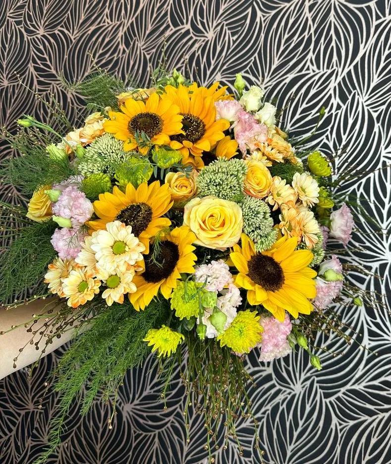 Yellow bouquet | ծաղիկներ, ծաղկեպսակներ, բույսեր Երևան Yellow bouquet | ծաղիկներ, ծաղկեպսակներ, բույսեր Երևան