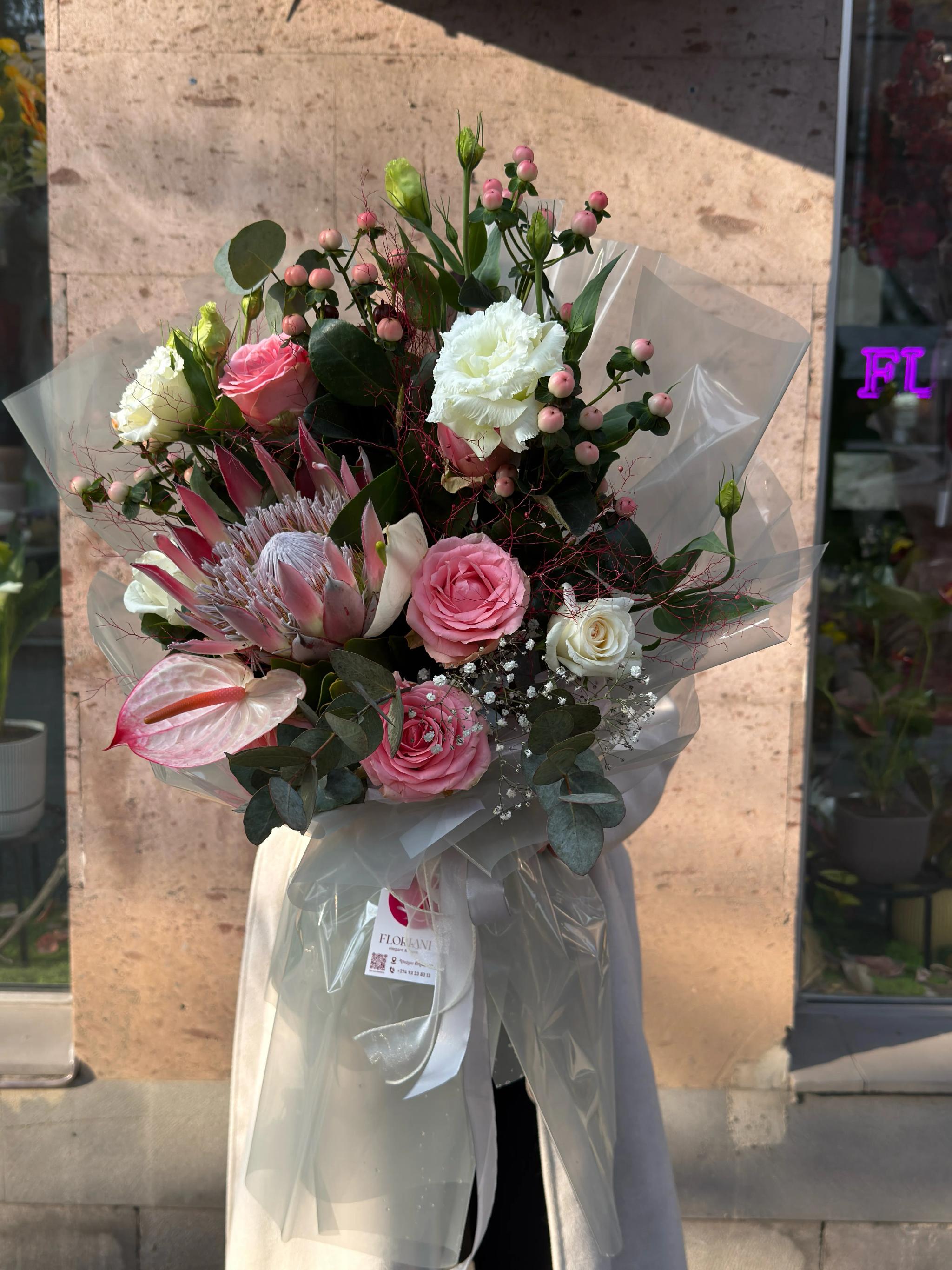An elegant floral mix | ծաղիկներ, ծաղկեպսակներ, բույսեր Երևան An elegant floral mix | ծաղիկներ, ծաղկեպսակներ, բույսեր Երևան